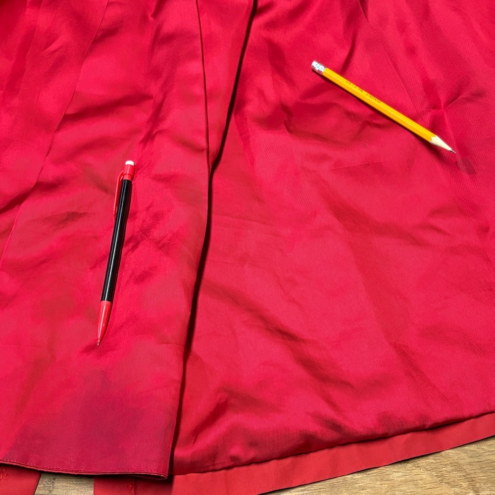 Burberry trench coat. - Picture 16 of 16